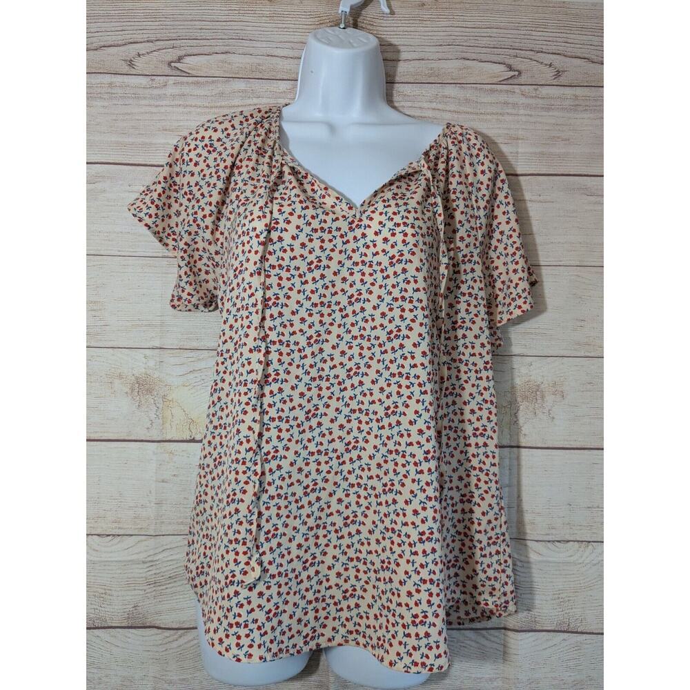 Dokotoo Size S Flowy Floral Blouse